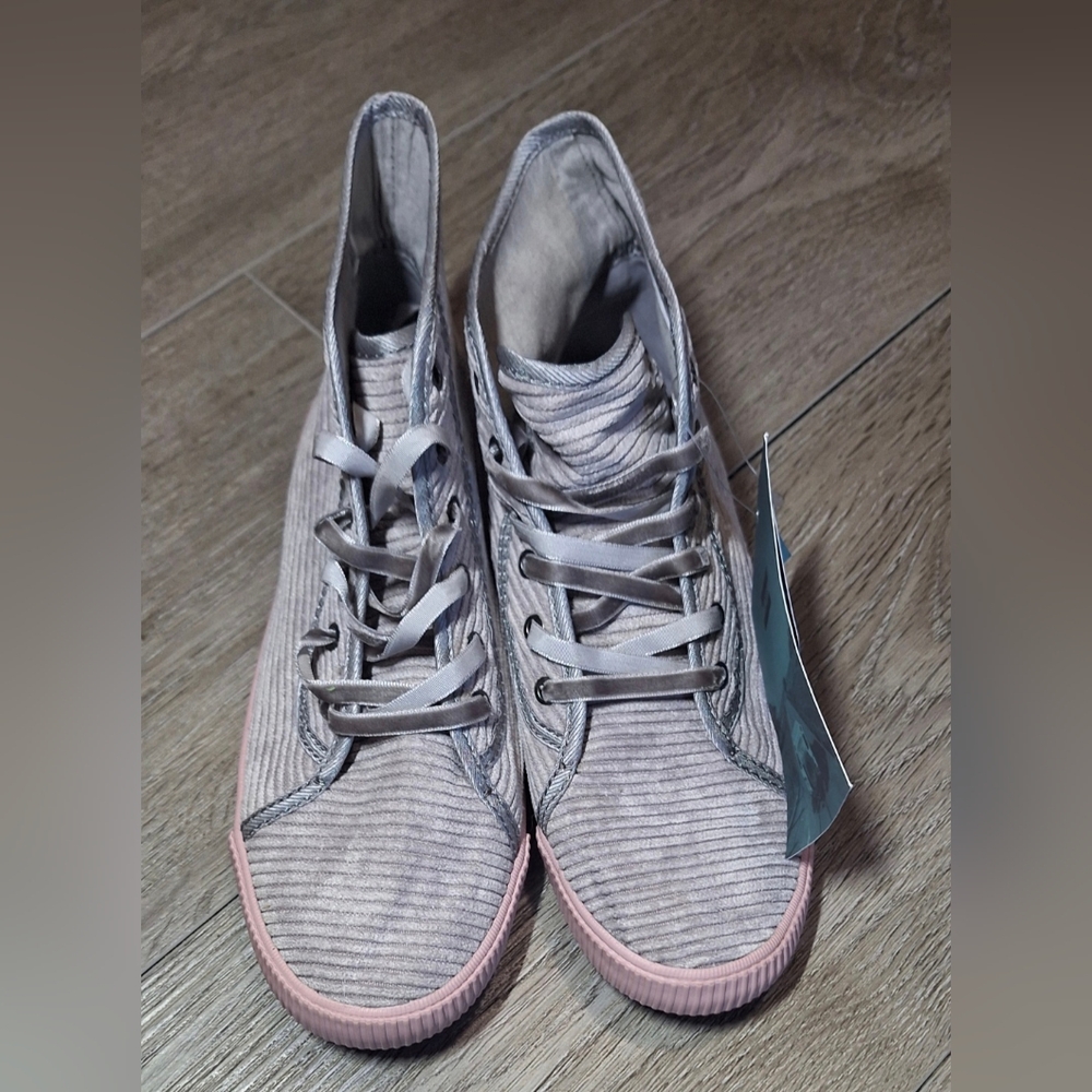 New TOMS Camarillo High Top Womans Sneakers size 5 Cement Corduroy NWT - Picture 5 of 6